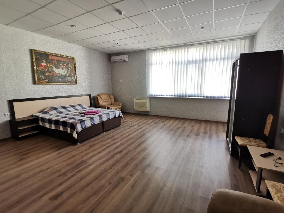 Premium Hotel Izmail Eksteriør bilde