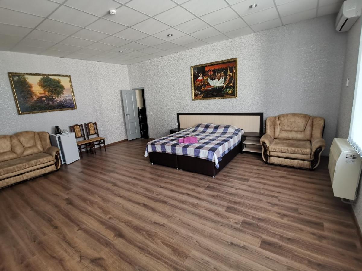 Premium Hotel Izmail Eksteriør bilde